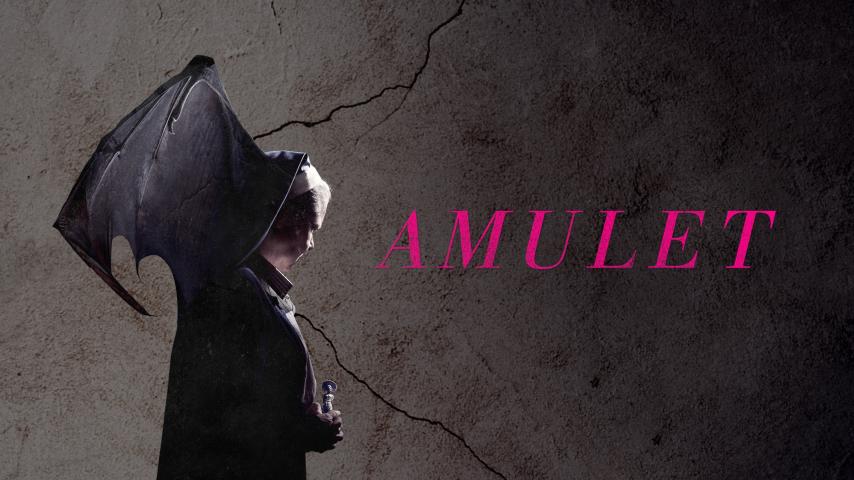 مشاهدة فيلم Amulet (2020) مترجم