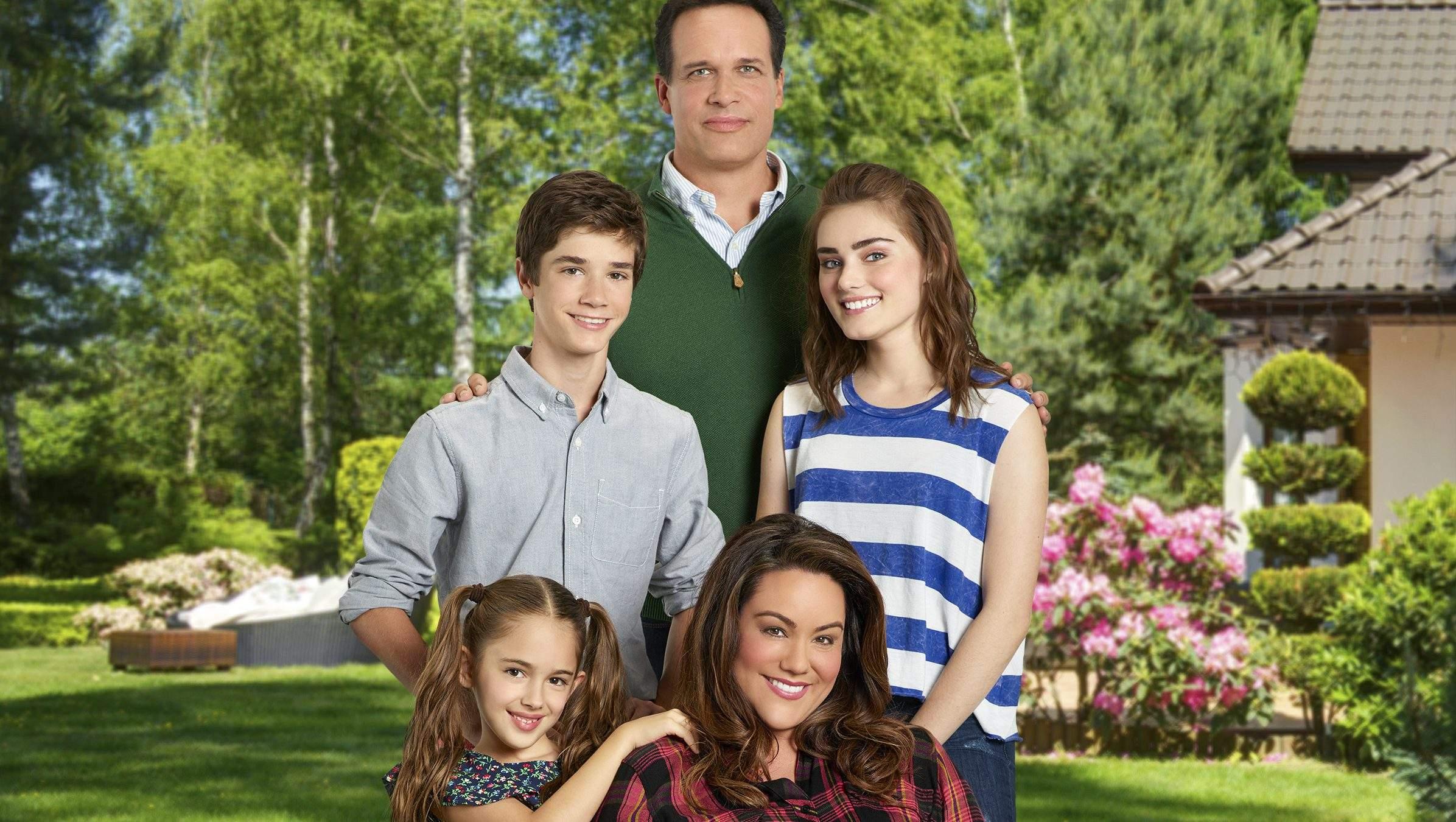 مسلسل American Housewife الموسم 2 الحلقة 1 الأولى مترجمة