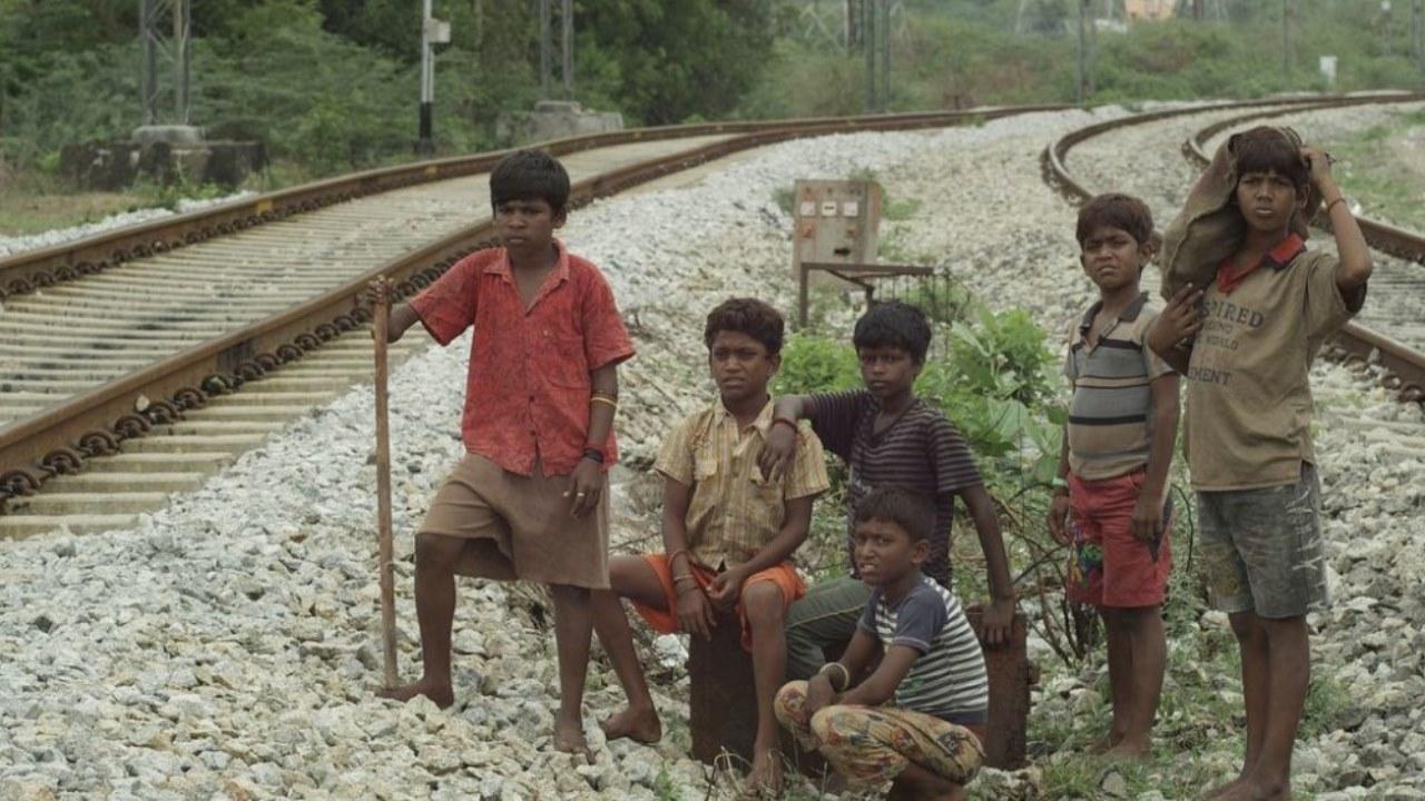 مشاهدة فيلم Kaaka Muttai (2014) مترجم