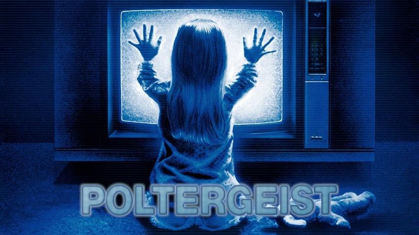 賲卮丕賴丿丞 賮賷賱賲 Poltergeist (1982) 賲鬲乇噩賲