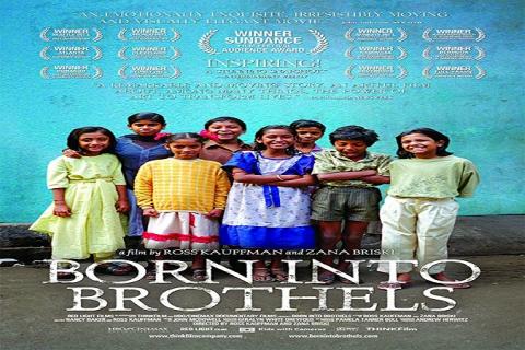مشاهدة فيلم Born Into Brothels Calcutta’s Red Light Kids (2004) مترجم