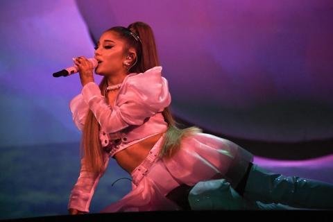 مشاهدة فيلم Ariana grande excuse me i love you (2020) مترجم