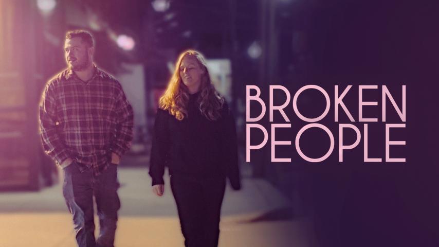 مشاهدة فيلم Broken People 2023 مترجم