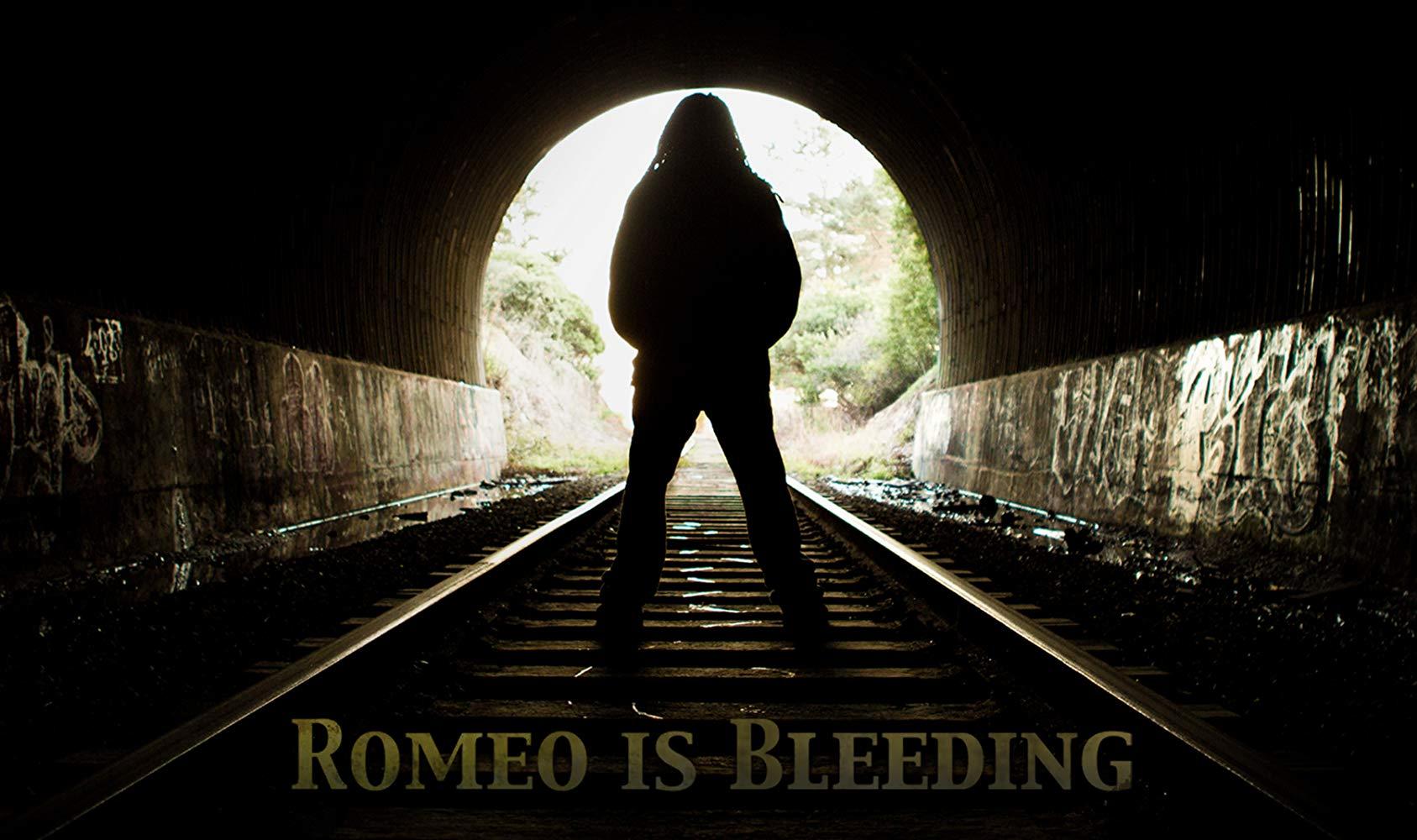 مشاهدة فيلم Romeo Is Bleeding (2015) مترجم