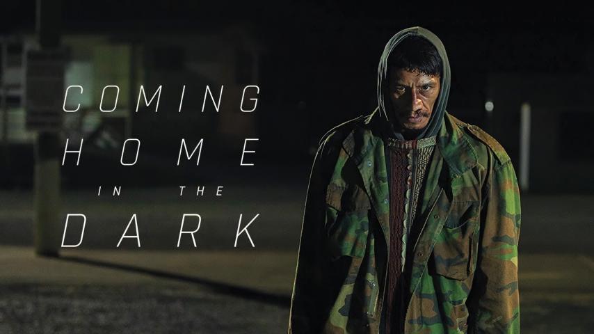 مشاهدة فيلم Coming Home in the Dark (2021) مترجم