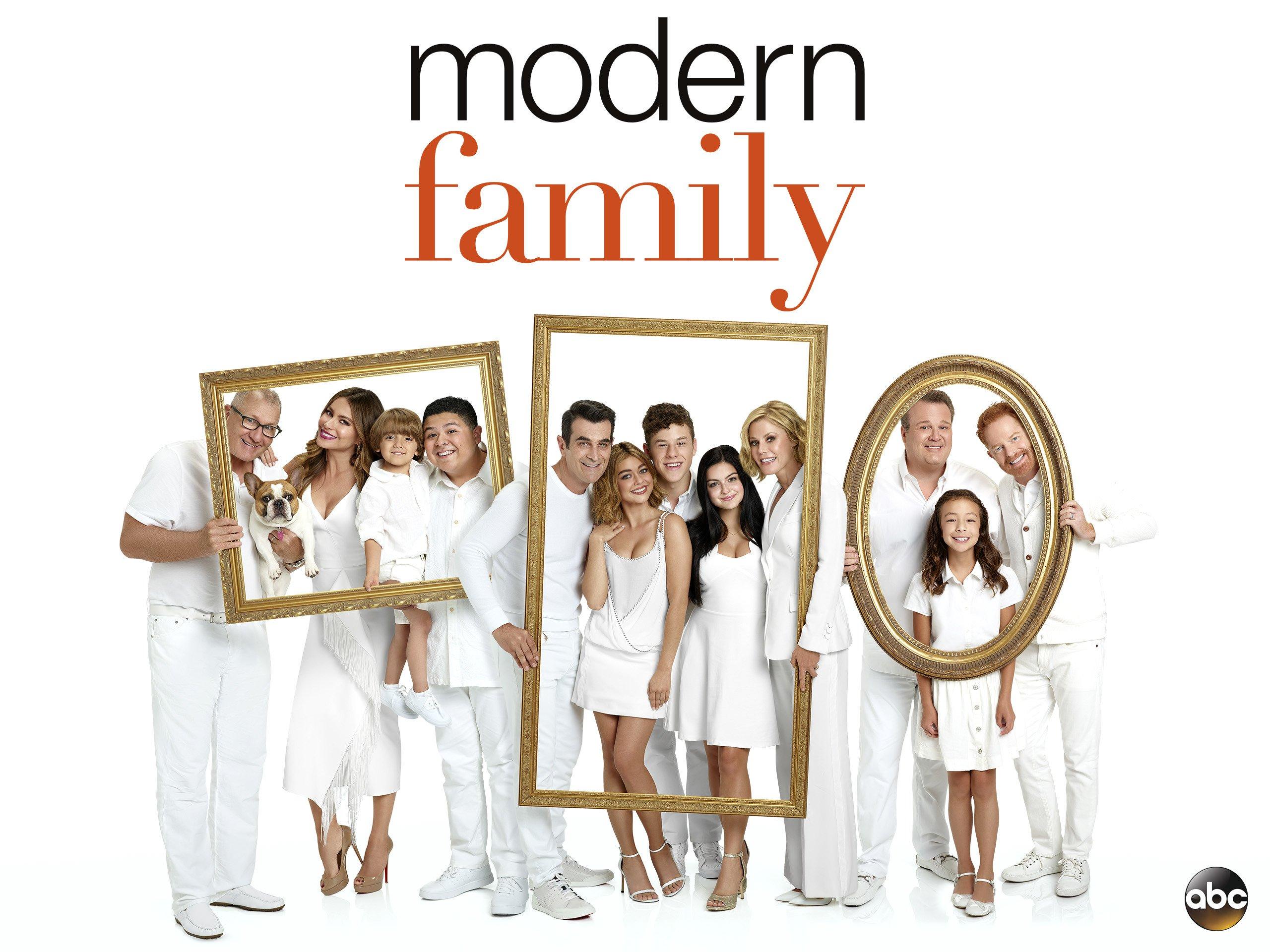 مسلسل Modern Family الموسم 2 الحلقة 1 الأولى مترجمة