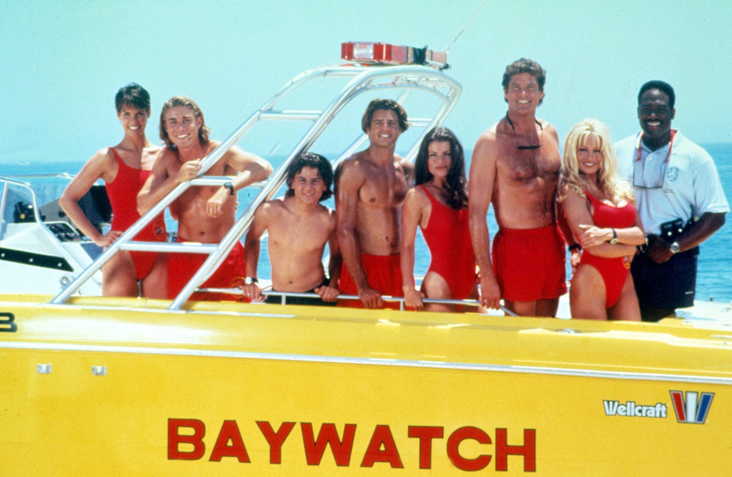 مسلسل Baywatch الموسم 1 الحلقة 1 الأولى مترجمة