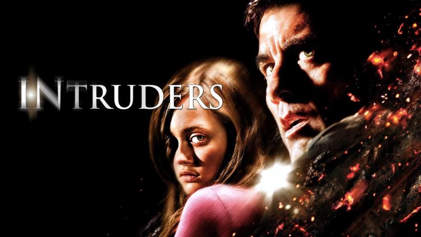 مشاهدة فيلم Intruders (2011) مترجم